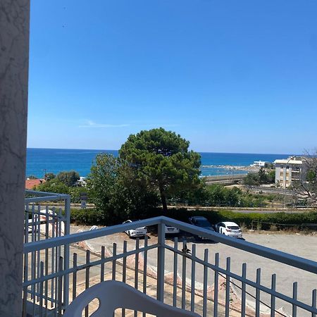 Al Torrione Bed & Breakfast Campora San Giovanni Exterior photo